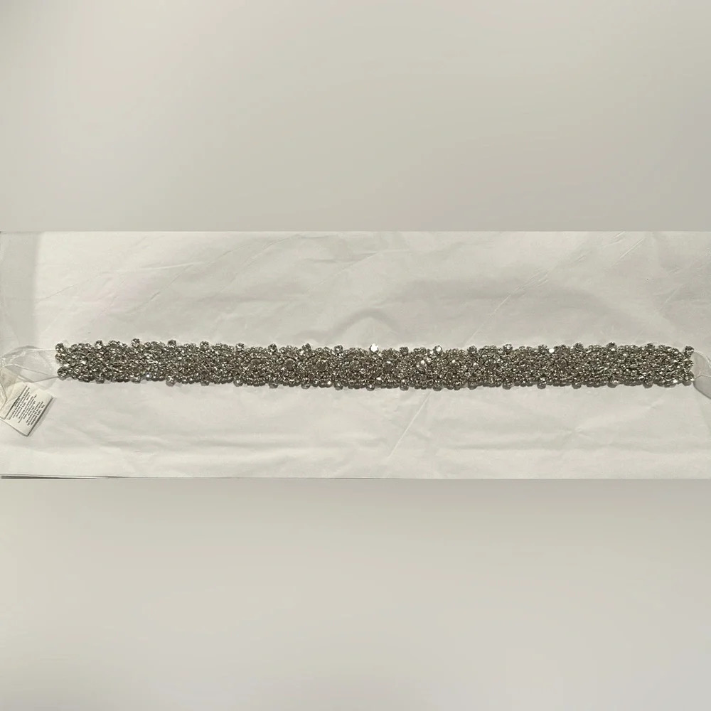 NWT Davids Bridal Wedding Dress Belt Slim Crystal Patterned Sash with Ribbon Tie